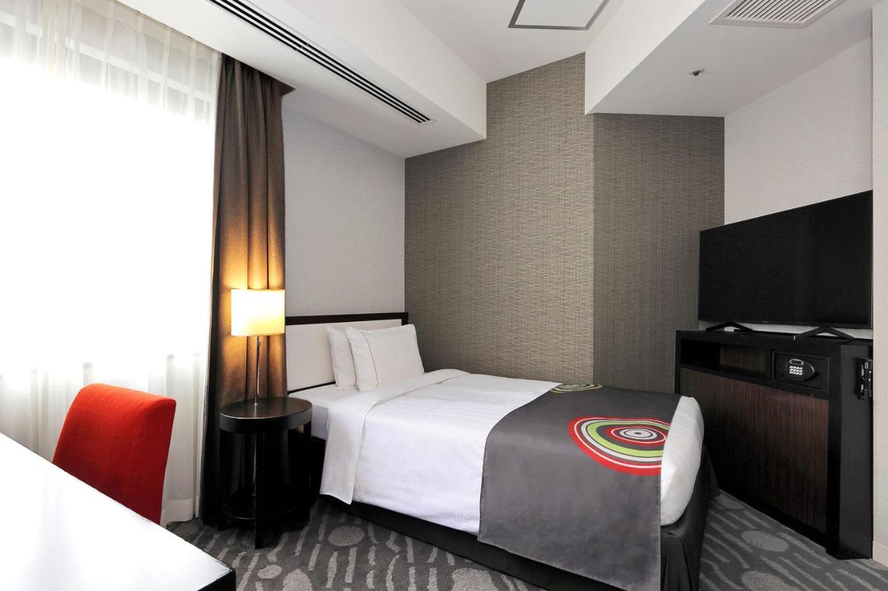 The Royal Park Hotel Fukuoka Fukuoka  Exteriör bild